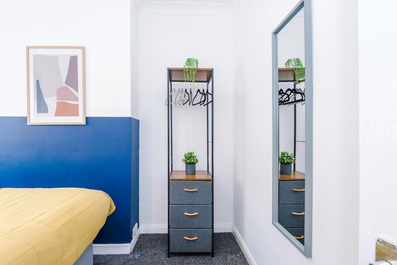 Harley House - Spacious Home With Free Netflix & Parking By Rocketbnb Coventry Exterior photo